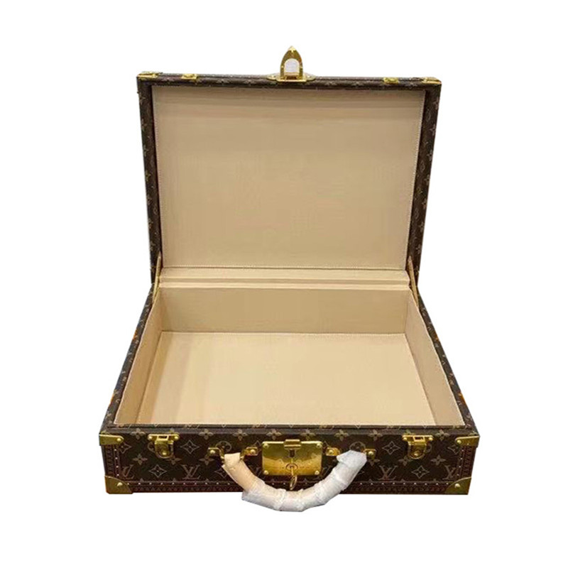 COTTEVILLE 45 hard case (2)